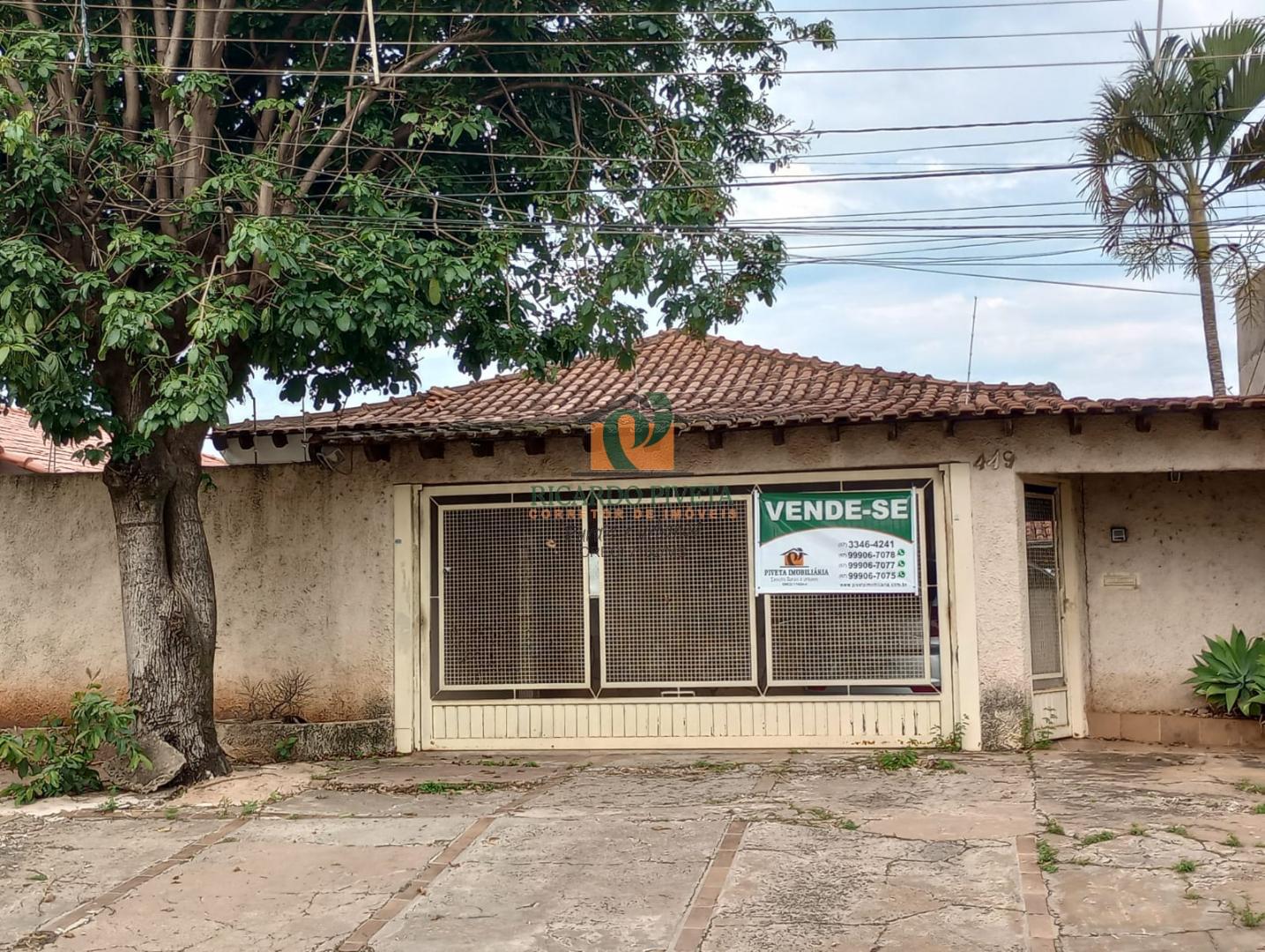 Casa Comercial à venda com 3 quartos, 150m² - Foto 2