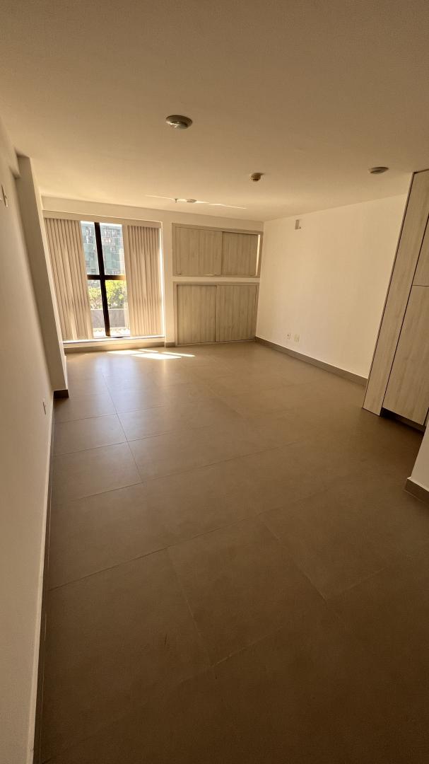 Sala para venda no Edifício Victoria Office Tower com vaga de garagem.